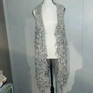 Umgee Cream/black Sweater vest